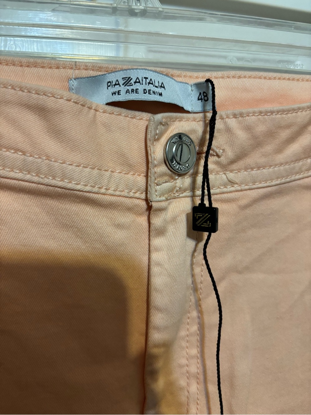 Peach Skinny Jeans for Women - Slim Fit - Picture 3 of 4